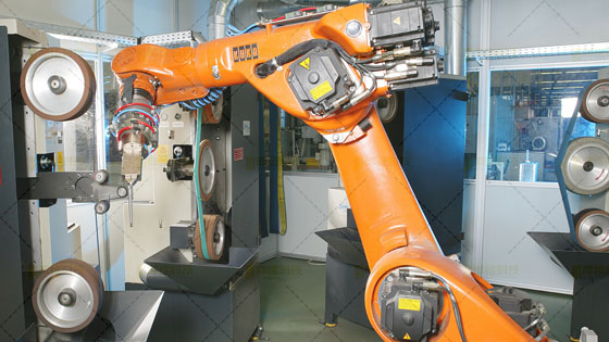 打磨<a href='http://m.zhcckj.com' target='_blank'><u>機器人工作站</u></a>2