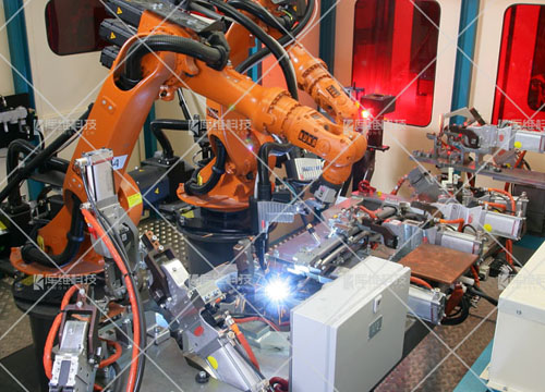 機器人自動化如何提升效率？機器工作站案例