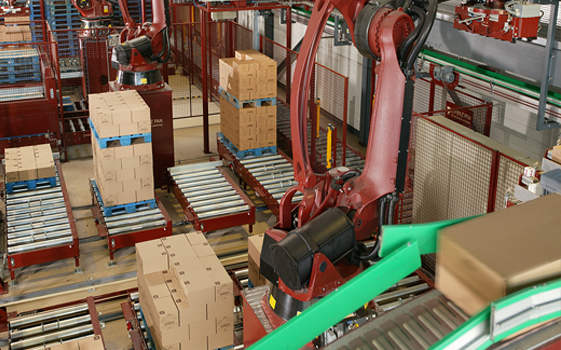 為何生產(chǎn)線紛紛使用自動(dòng)碼垛機(jī)器人？原因是這樣的