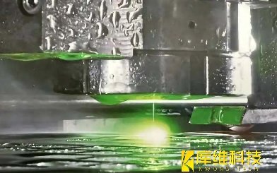 <b>水導激光切割技術在切割碳化硅時的切割速度如何？</b>